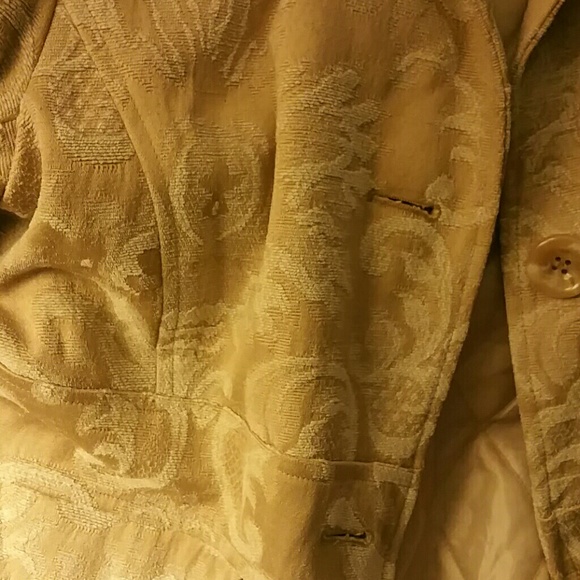 Coat - Picture 2 of 2