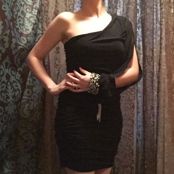 NWT black one shoulder cocktail dress - Picture 2 of 4