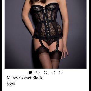 Agent provocateur Mercy Corset in size 2 last chan