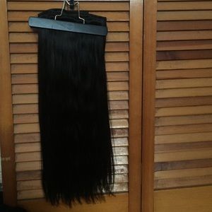 Bellami hair extensions off black 220g 22"
