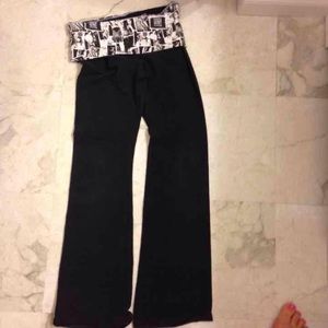 XS super model essential Victoria's Secret yogas
