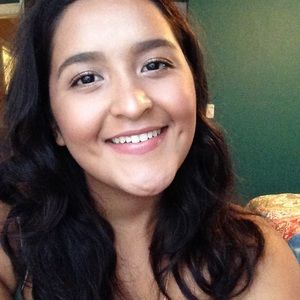 Meet your Posher, Gabriela