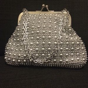 Vintage 1950s silver beaded purse