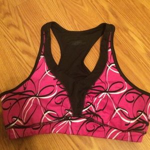 Medium sports bra