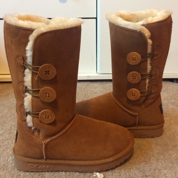 UGG Shoes - REDUCED‼️Ugg Button Boots