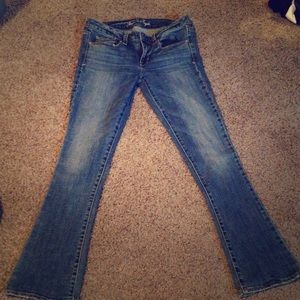 American Eagle Skinny Kick Jeans