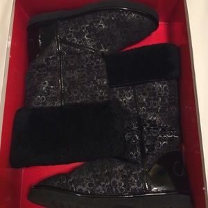 Coach boots