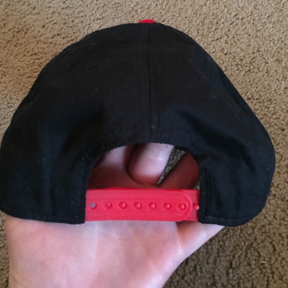 SnapBack Gamer Hat - Picture 3 of 4
