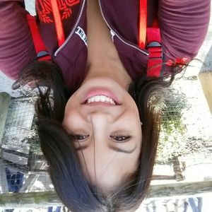 Meet your Posher, Luz