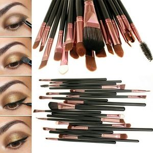 AMAZING Makeup Brushes (20)