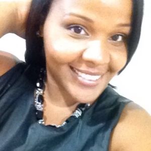 Meet your Posher, Elaina