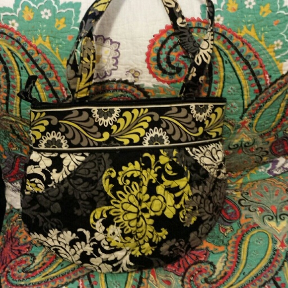 Vera Bradley handbag in Baroque