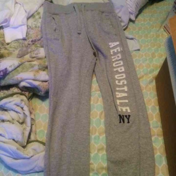 Aeropostale pants