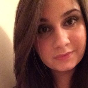 Meet your Posher, Isabelle