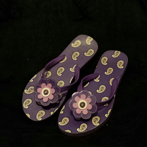Vera Bradley Flip Flops