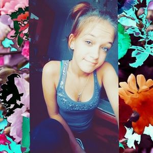 Meet your Posher, Michaela