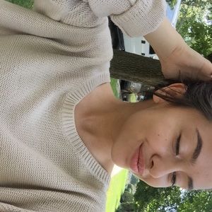 Meet your Posher, Amelia