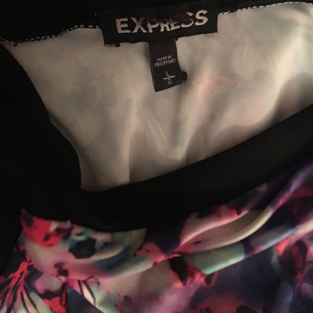 Express top - Picture 2 of 2