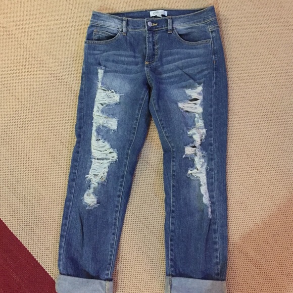 Cuffed Capris with frays!
