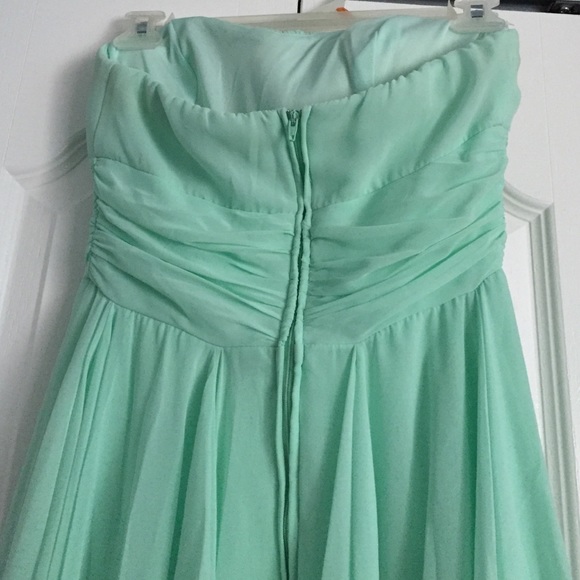 Dress - Picture 3 of 3