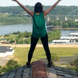 Meet your Posher, Anne