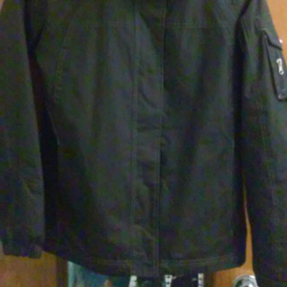 Izod jacket - Picture 2 of 2