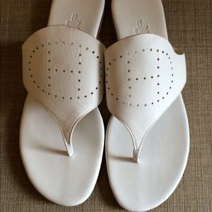 Authentic HERMES Maldives logo flats sandal
