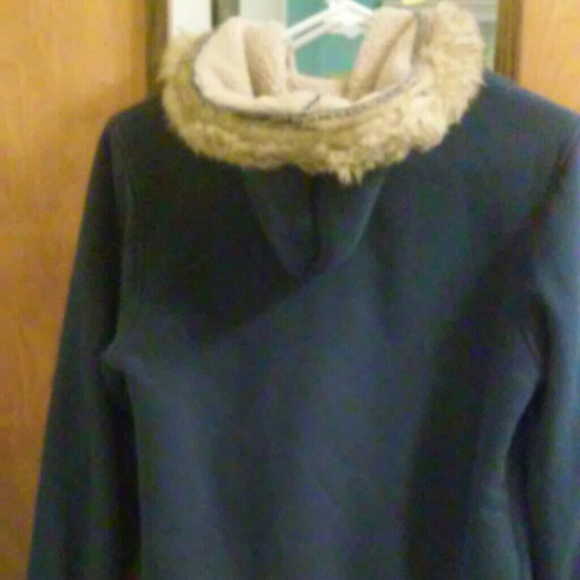 Boston Red Sox Hoodie - Picture 3 of 4