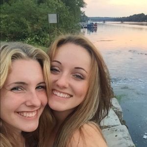 Meet your Posher, Arianna