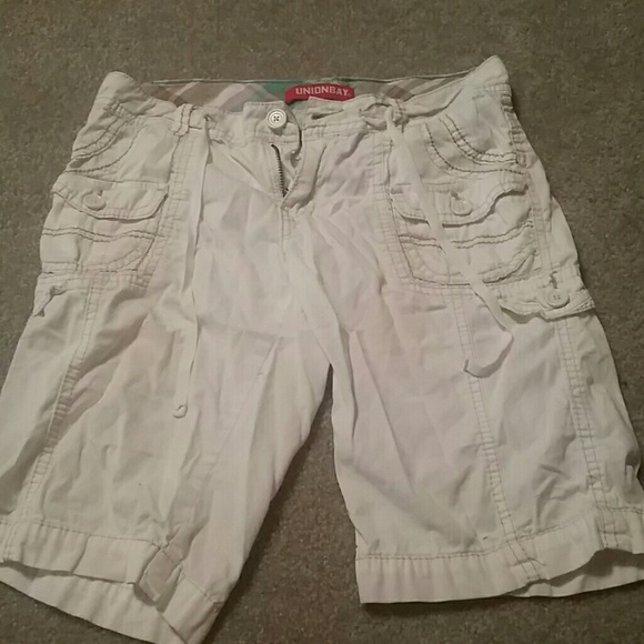 Juniors pants