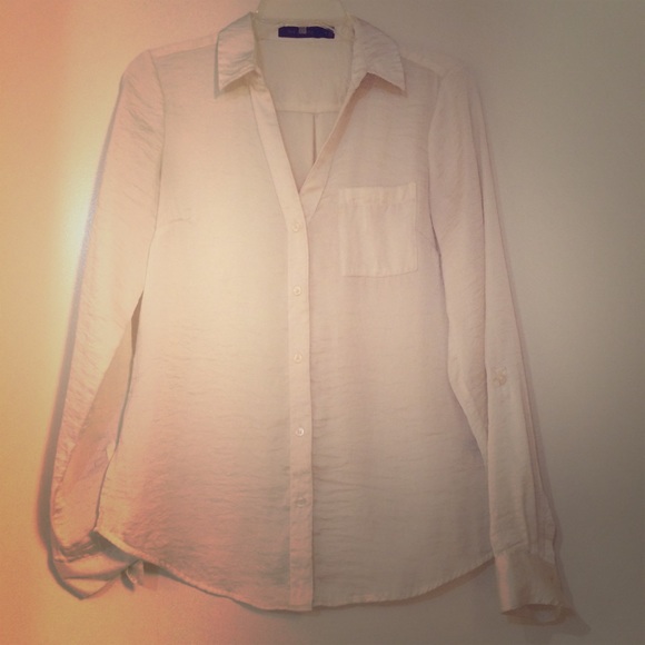 Button down off white blouse