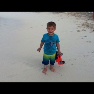 Meet your Posher, Loralee