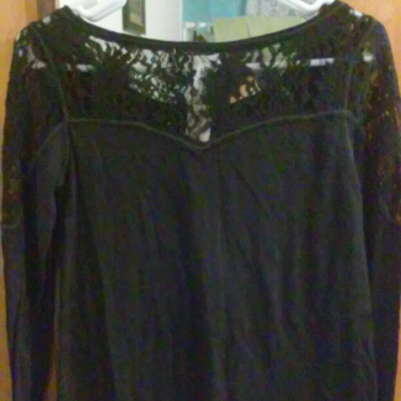 Accented Lace Casual Top - Picture 2 of 3