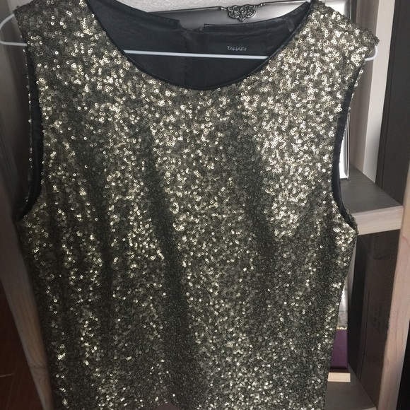 Tahari Sequined Sleeveless top