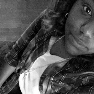 Meet your Posher, Ana