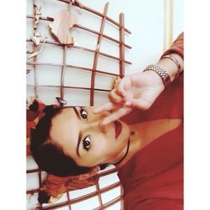 Meet your Posher, Kimberly