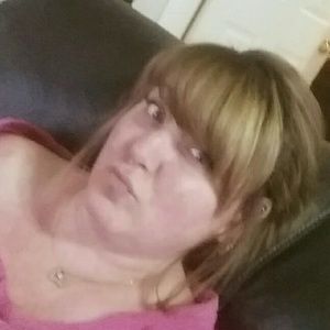 Meet your Posher, Pam