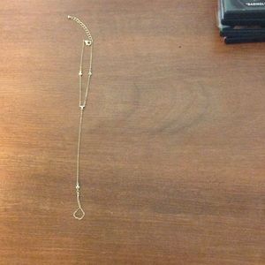 Bracelet that hooks to your finger