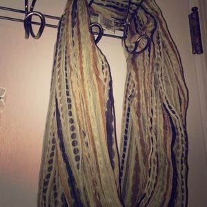 Neutral Infinity Scarf