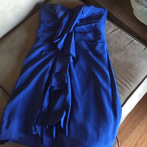 Blue strapless cocktail dress