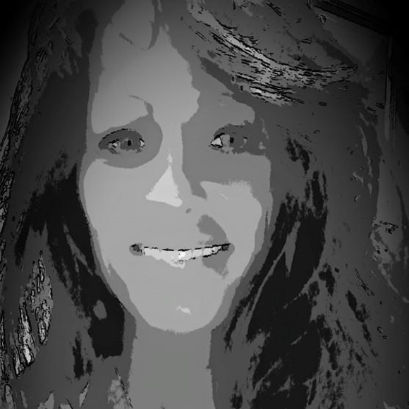 Meet your Posher, Saundra
