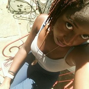 Meet your Posher, Kelsey