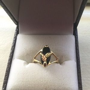 14K solid gold genuine onyx ring