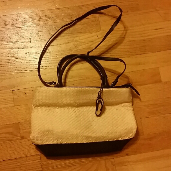 Aigner purse - Picture 1 of 3