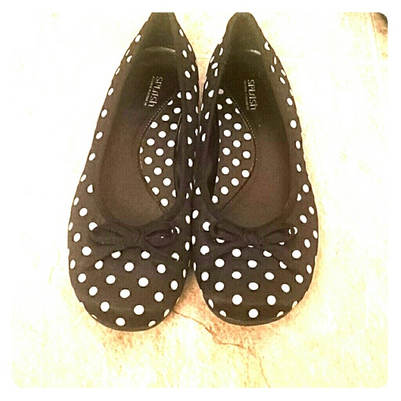 Polka dot flats