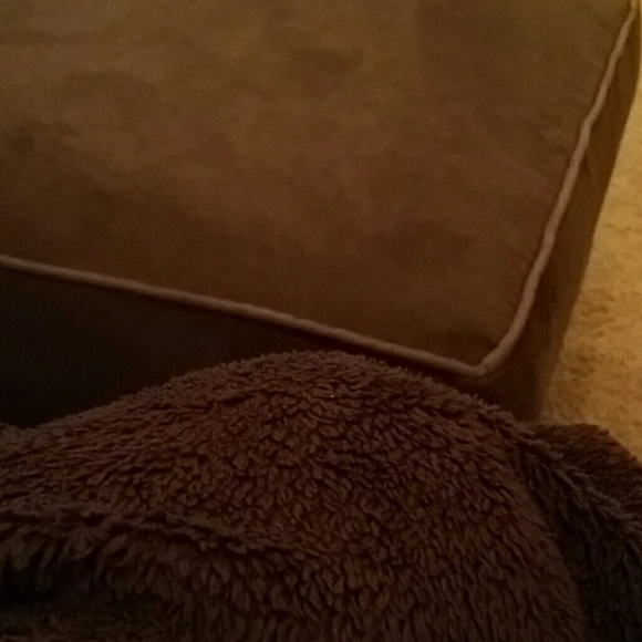 Meet your Posher, Lindsey - Picture 1 of 1