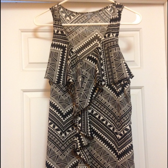 Black and white patterned tank