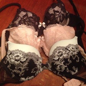 VS bra bundle