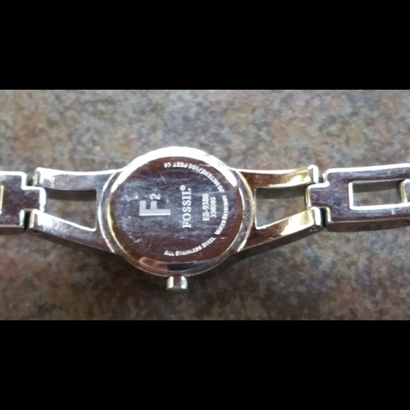 Fossil Ladies Watch. Preowned. New Battery! - Picture 3 of 3