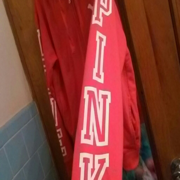 Looking to TRADE - Picture 3 of 3